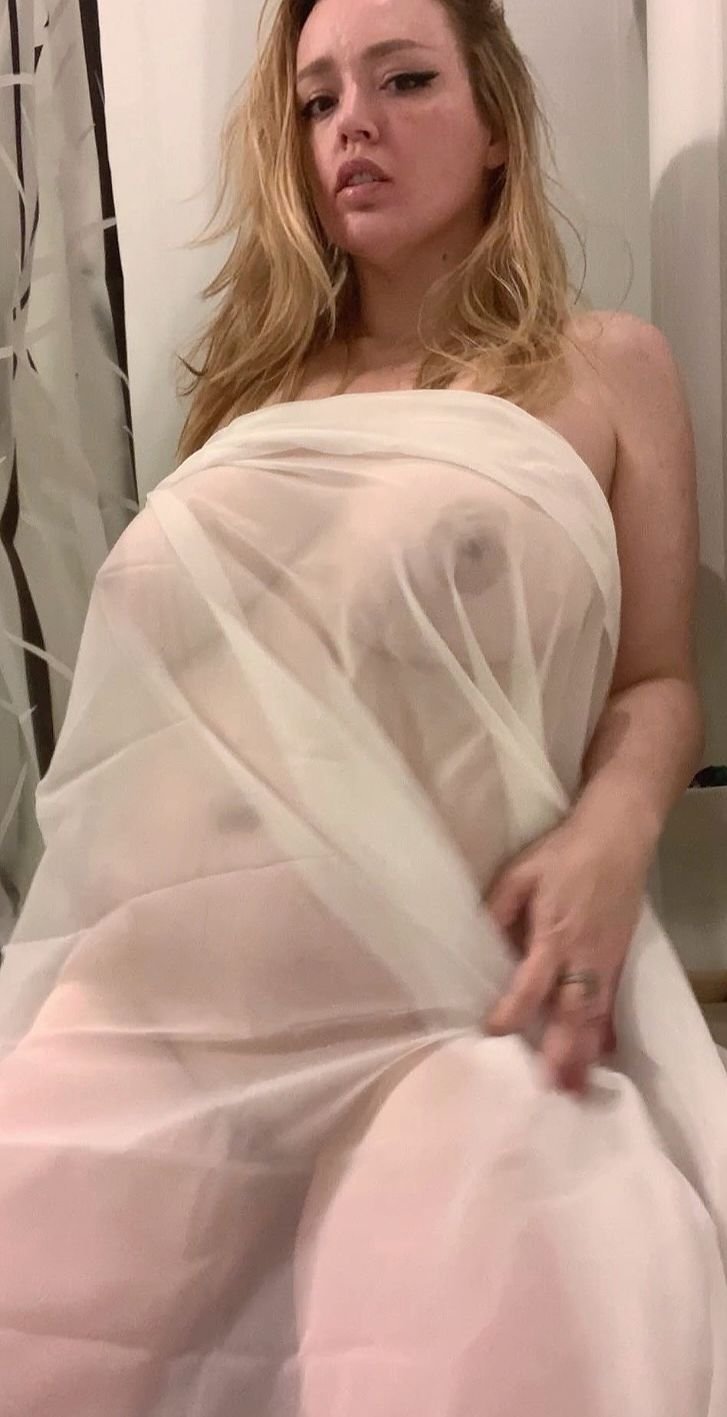 ティア・ターンズ・イントゥ・ア・トータル・ニンフォ・ホウェン・シー・ゲッツ・ホワット・シー・ウォンツ 84