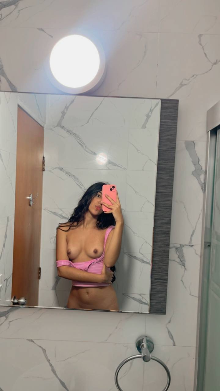 スウィート・アンド・スパイシー・アルゼンチニアン・ボムシェル・レディー・フォア・アクション 21