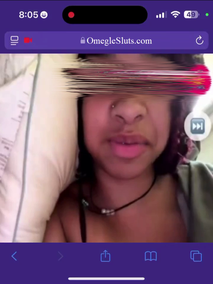 Latina Babe Flashing Her Juicy Tits on OmegleSluts 4