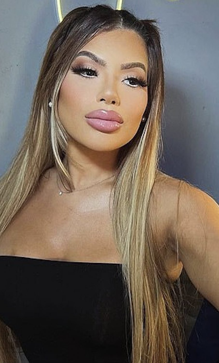 コロンビアン・ポリス・キューティー・エクスポーズド・アンド・ラビング・イット 3