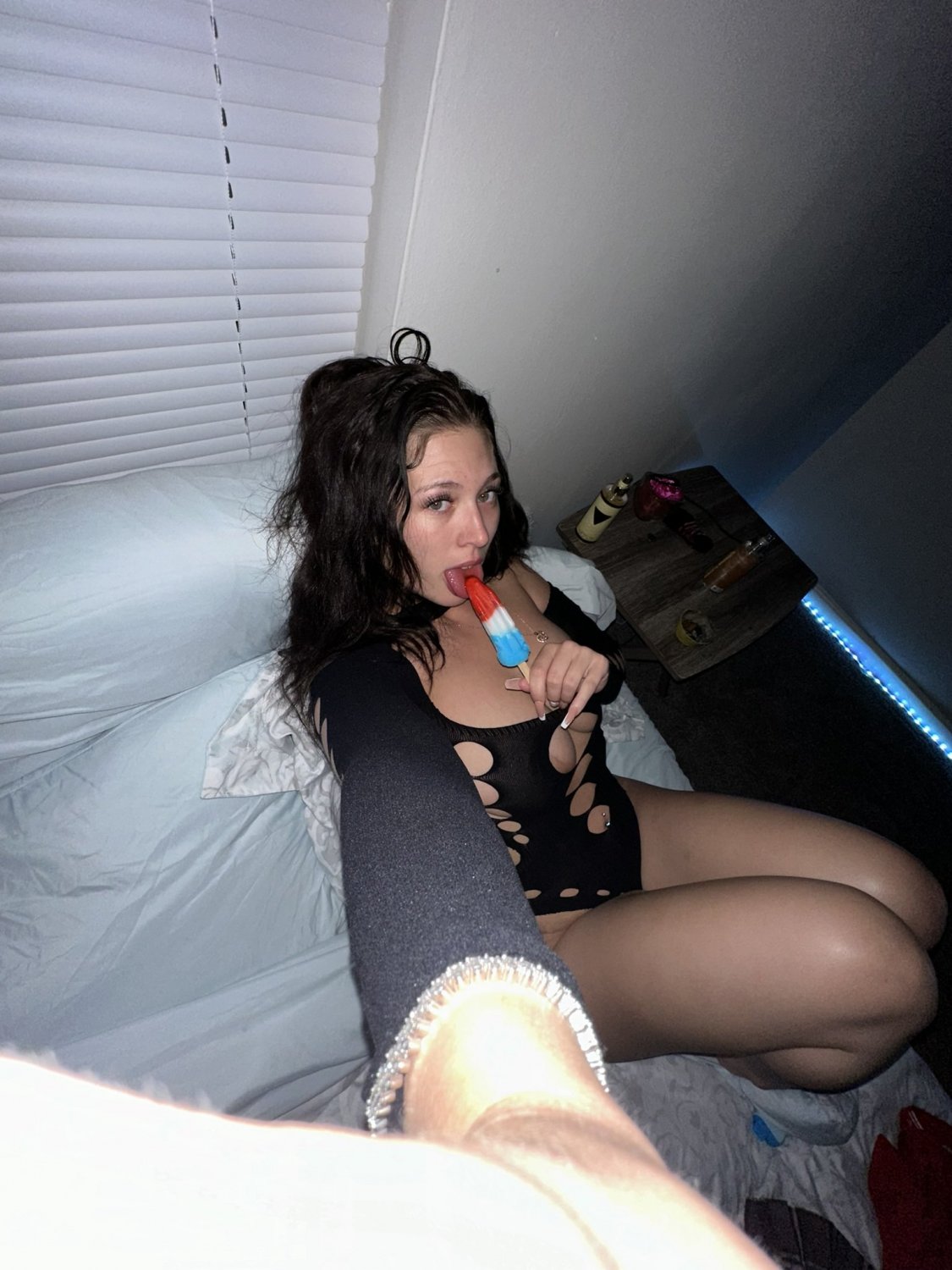 Gutterbunny Babe Shows Off Her Bunny Pussy and Round Ass 15