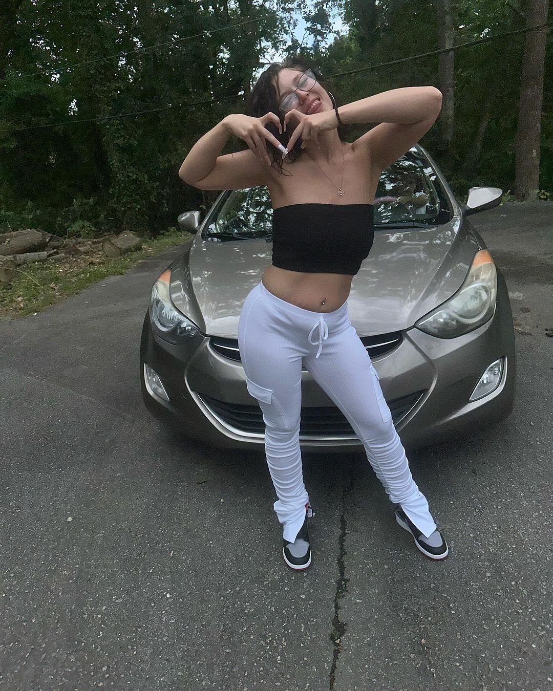 Gutterbunny Babe Shows Off Her Bunny Pussy and Round Ass 16