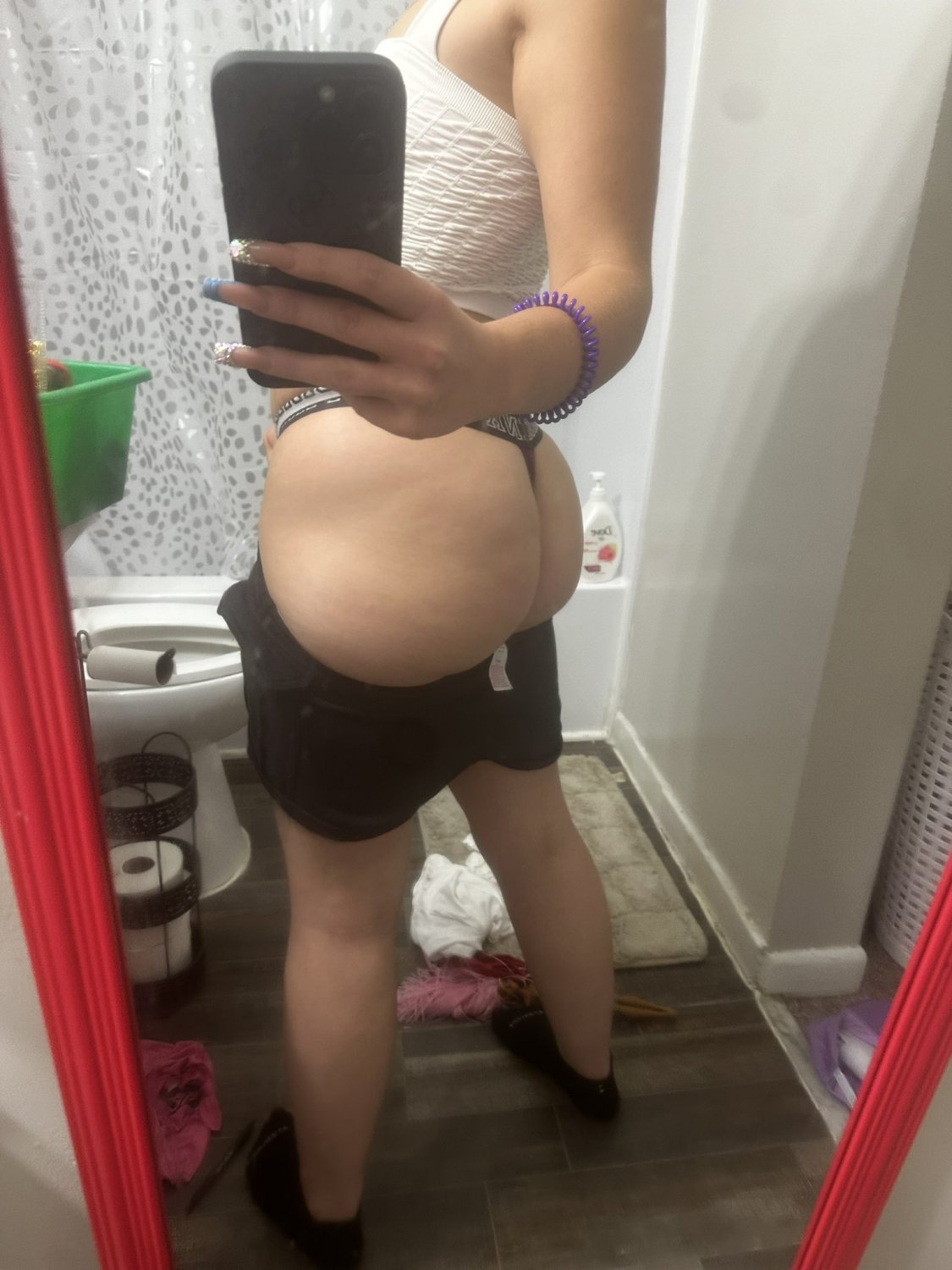 Gutterbunny Babe Shows Off Her Bunny Pussy and Round Ass 30