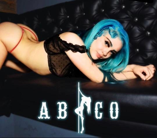 21-Year-Old Mexican Escort Offering Wild Times Near Vegas Airport 4