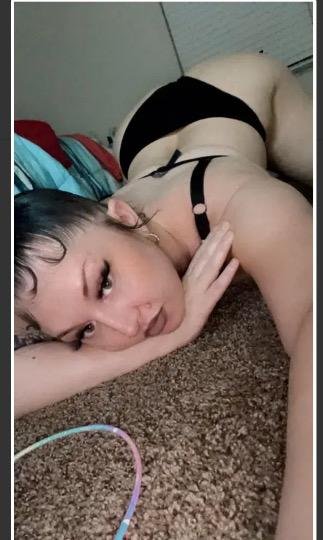 29-Year-Old Lisa Escort Offering Hot Adventures in Vegas 16