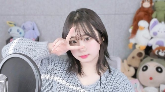 Korean Beauty Ready to Make Your Dreams Come True 4