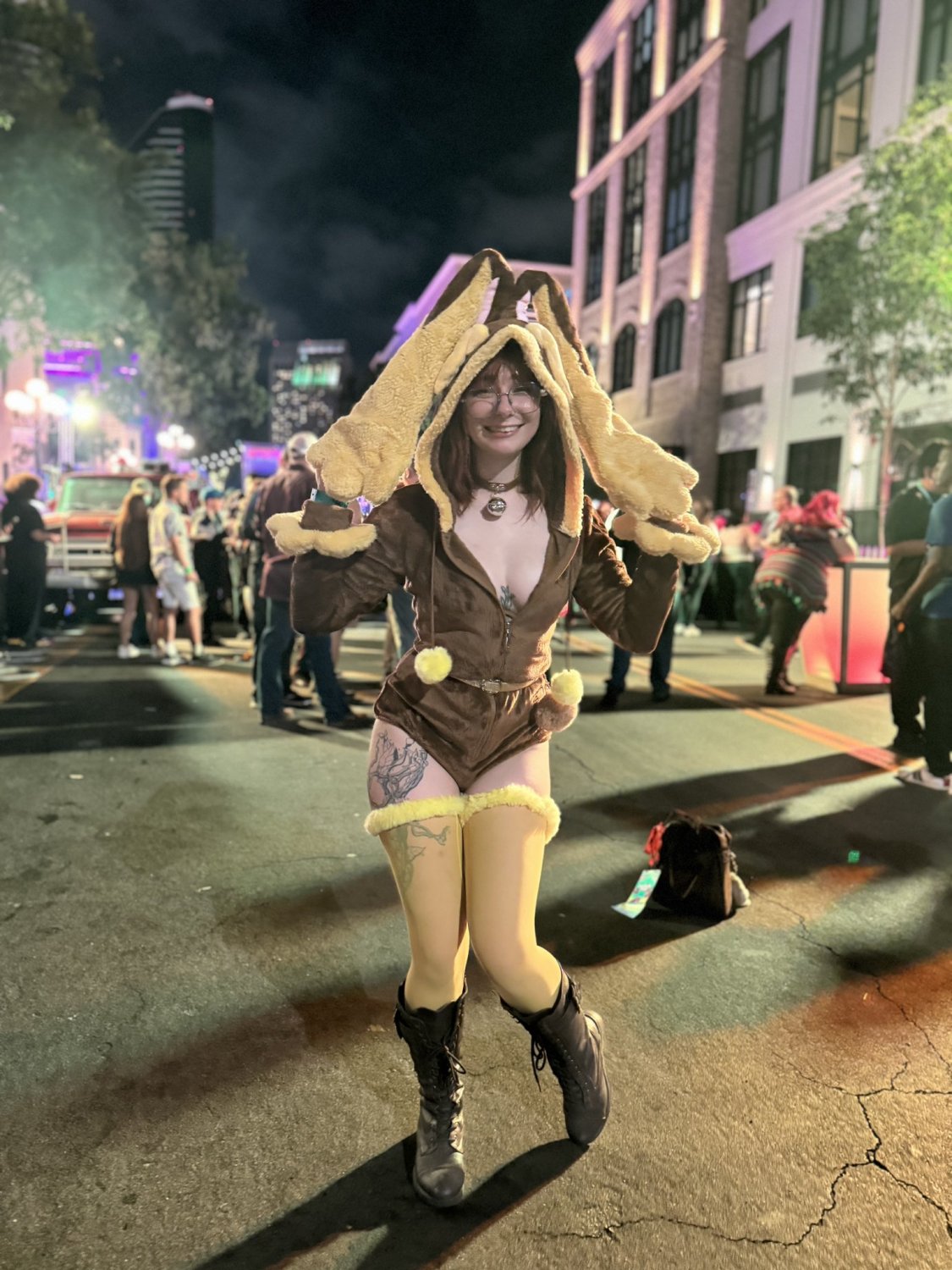 Hot Nerdy Babe Ready to Drop All Her Inhibitions 65