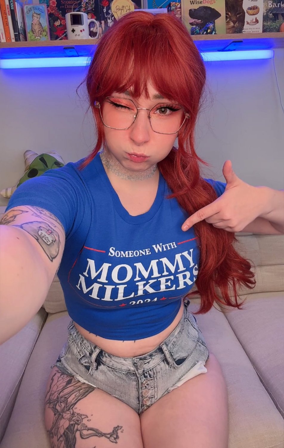 Hot Nerdy Babe Ready to Drop All Her Inhibitions 80