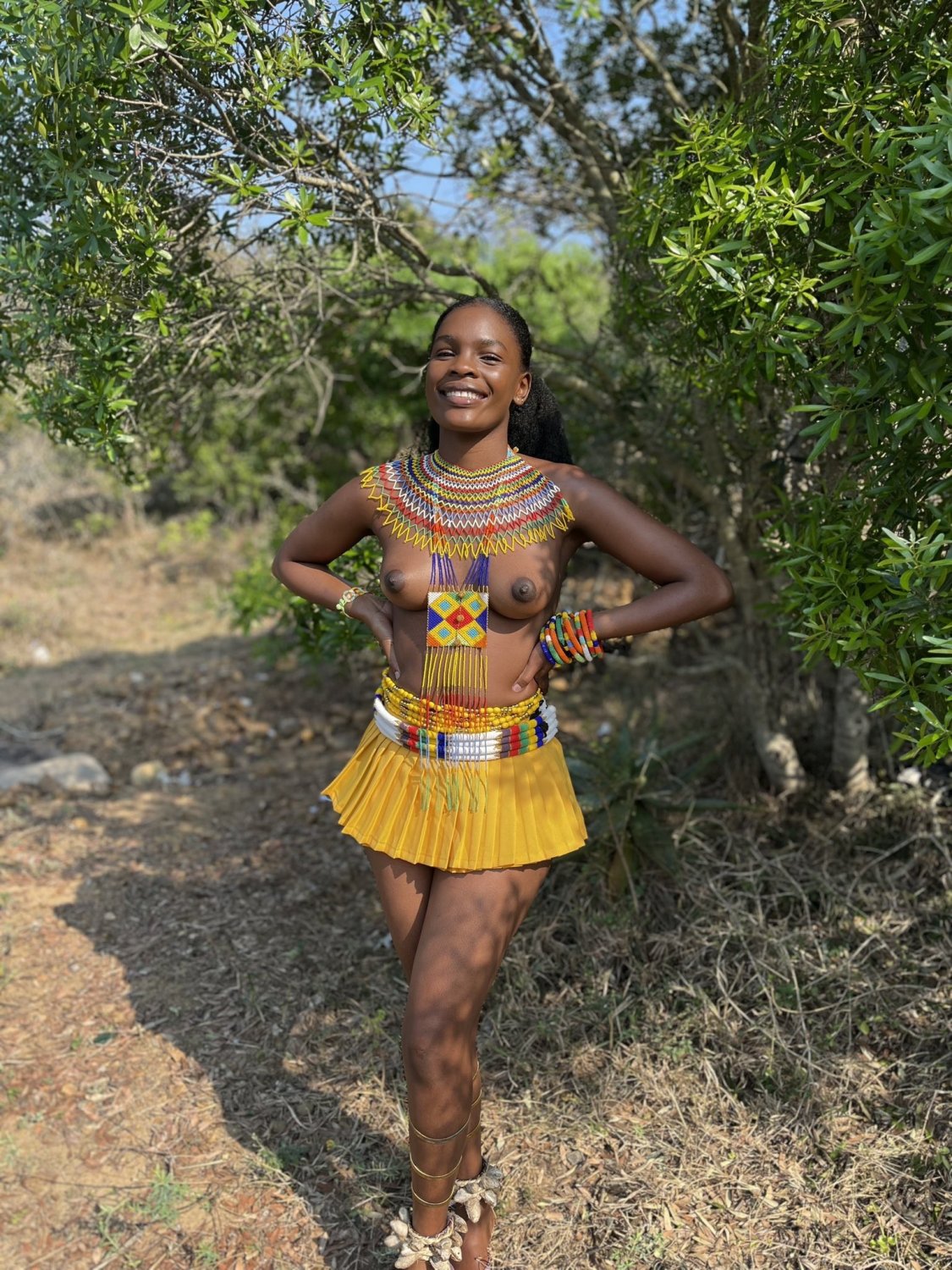 Zulu Hotties drei 19