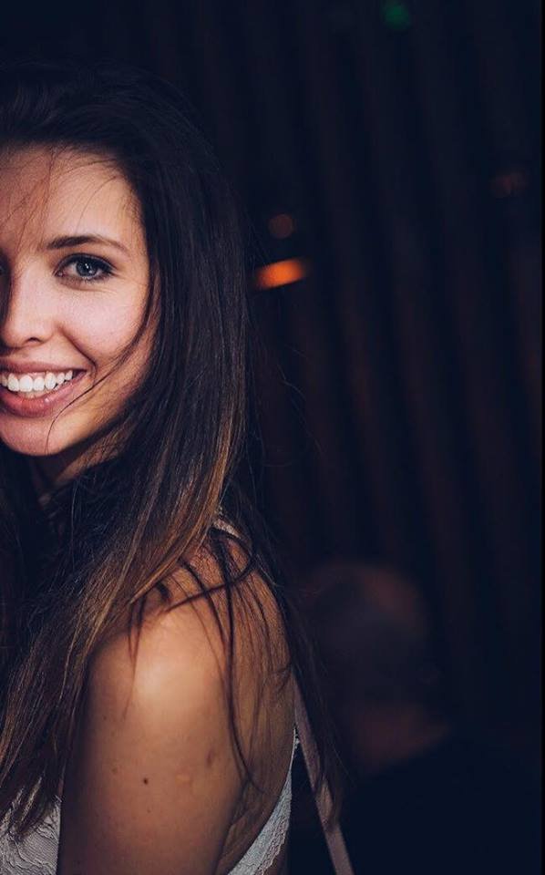 Flirty Polish Dance Coach Julia Shows Off That Perfect Booty 21
