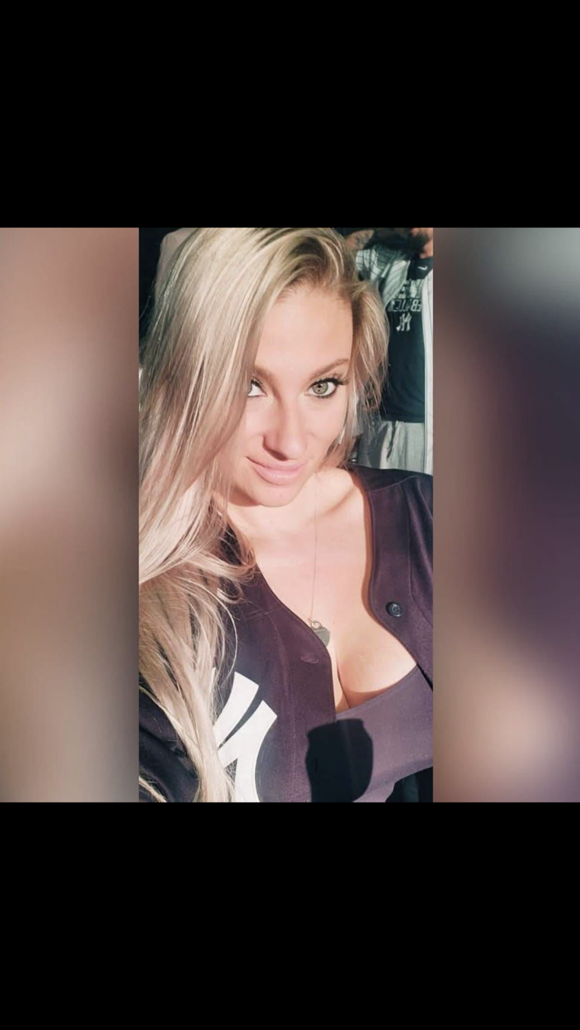 巨乳MMA MILFブライアンショーがパワーを披露 6