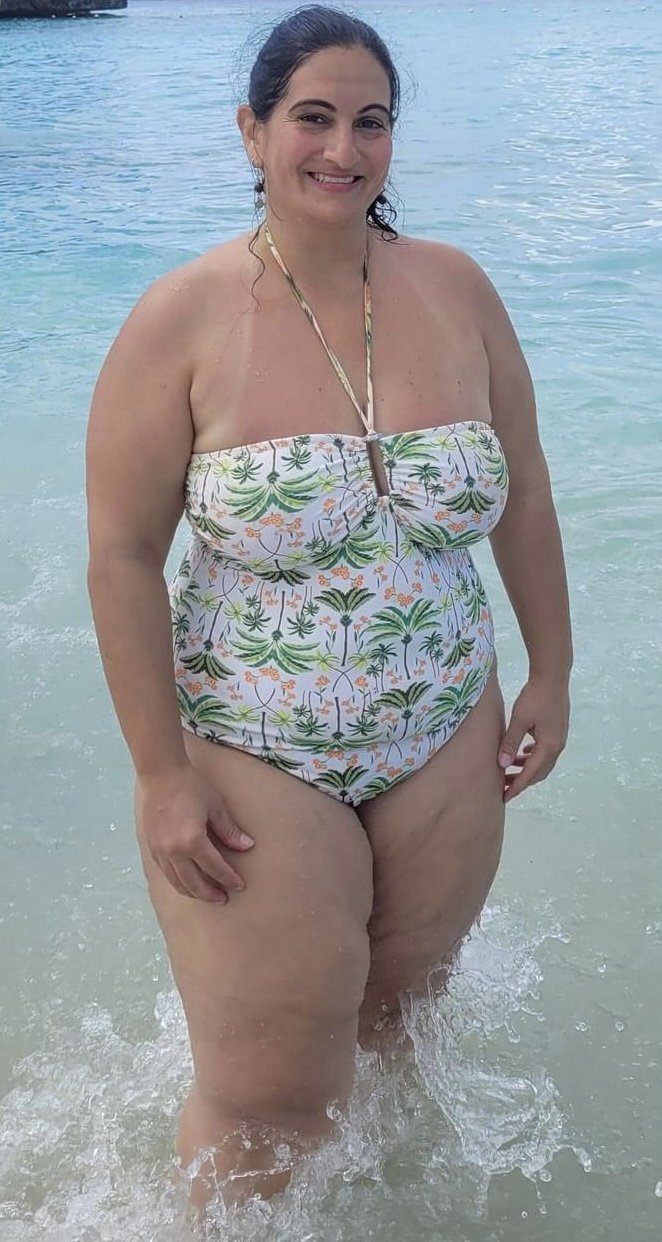 Vollbusige Freundin Sab 20