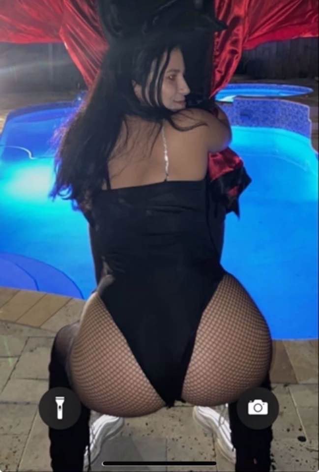 Cucks Latina Mädchen 1