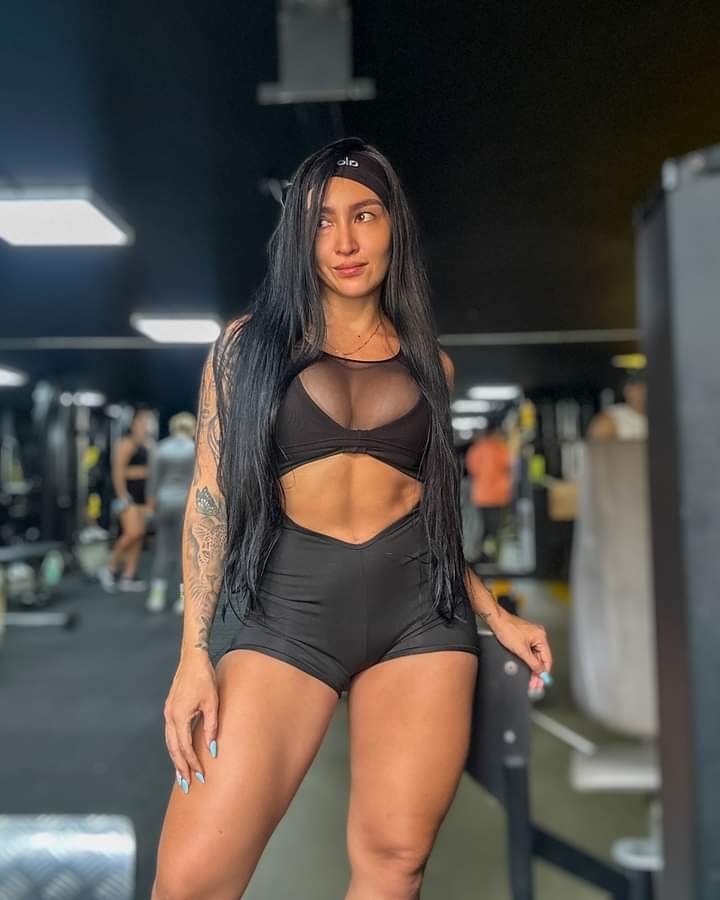 Viviana Gallega Stuns in Bikini and Curves 23