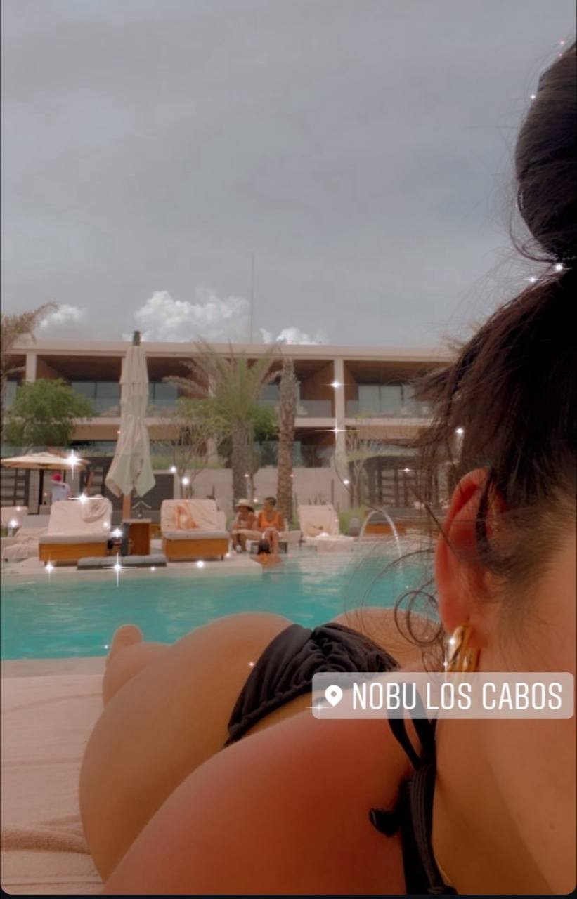 Danni C Flaunts Her Big Boobs and Curvy BBL Body 7