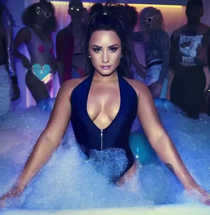 Demi Lovato 66