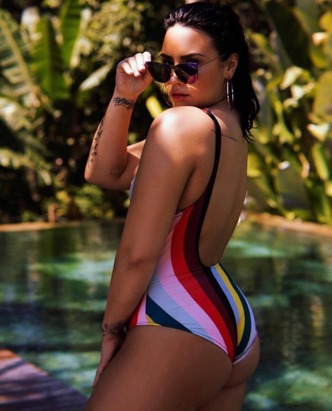 Demi Lovato #bir çift 13