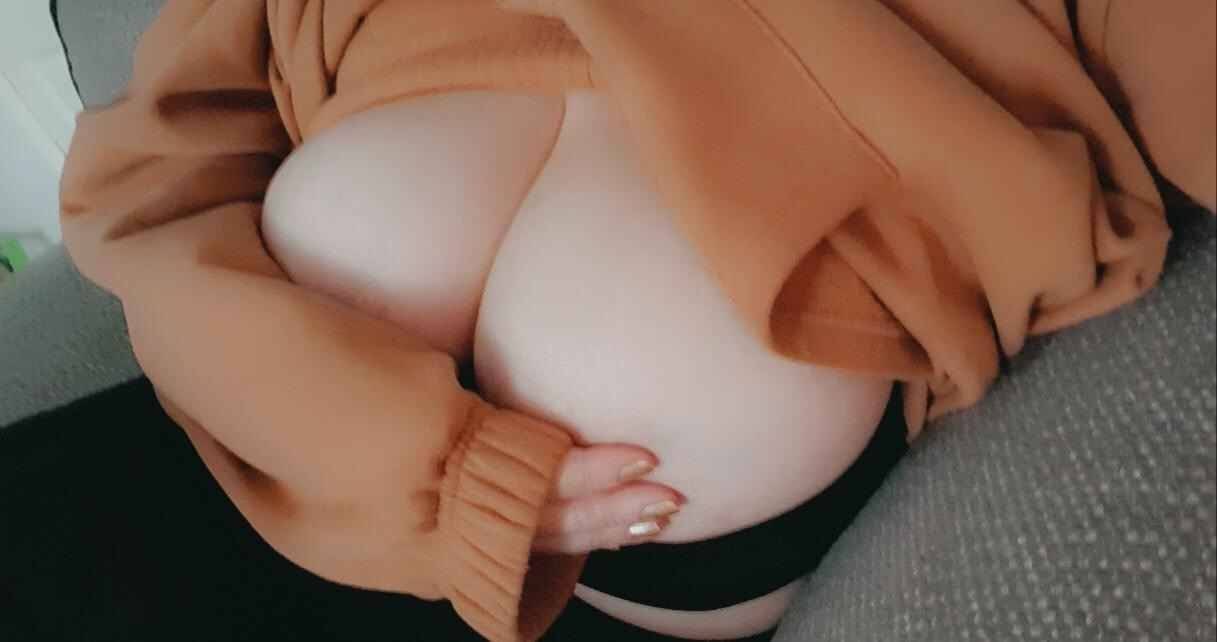 サマーの曲線があなたを言葉を失う 1