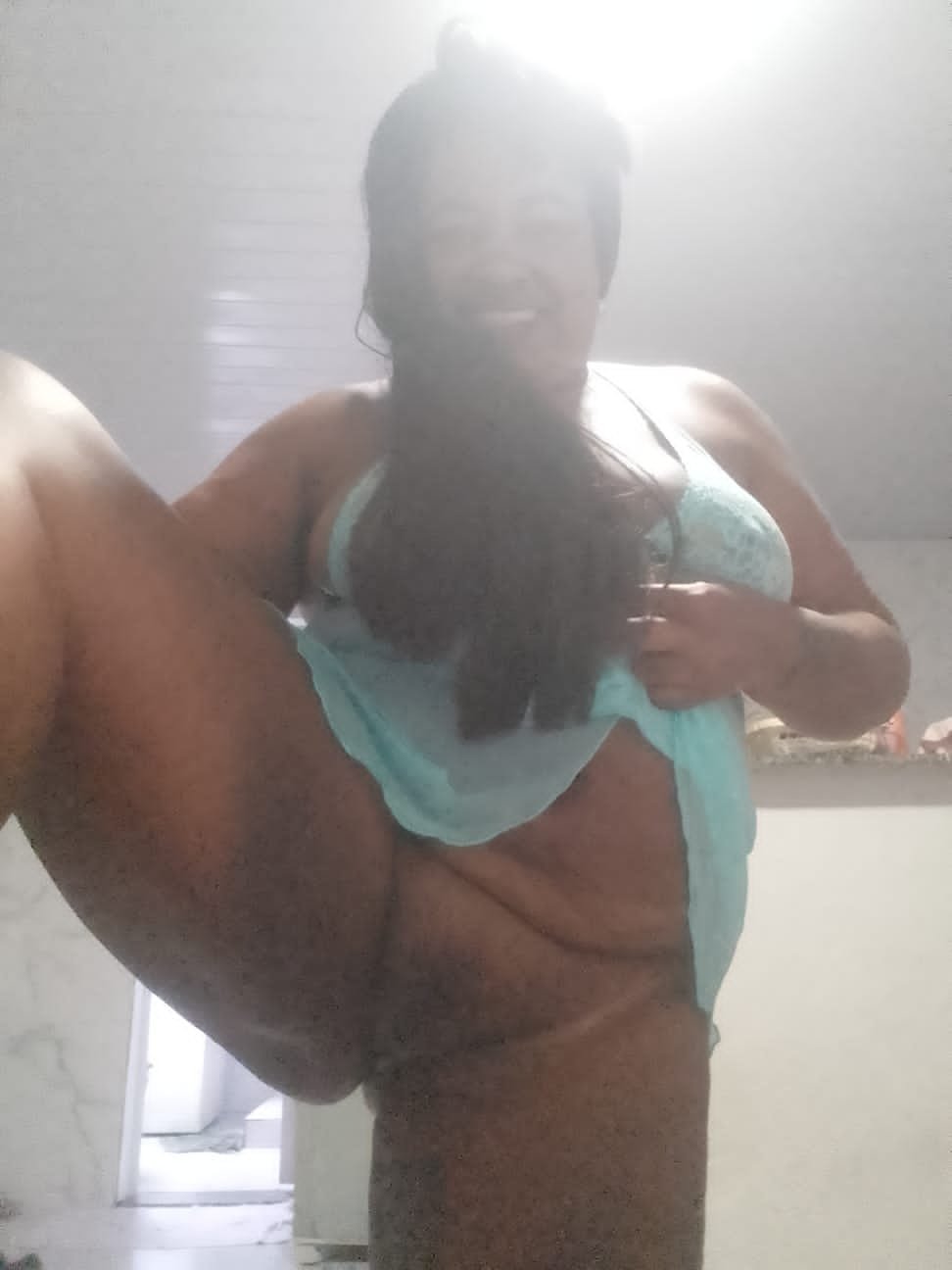 Mady coroa gordinha adora da o cu 12