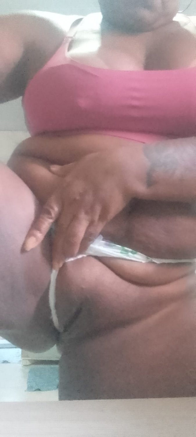 Mady coroa gordinha adora da o cu 28