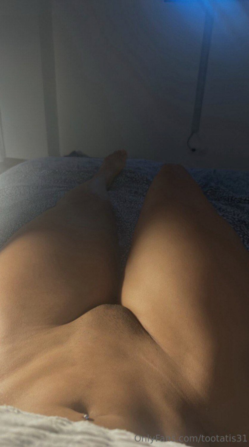 トータティスがアマチュアヒートで曲線を披露 26