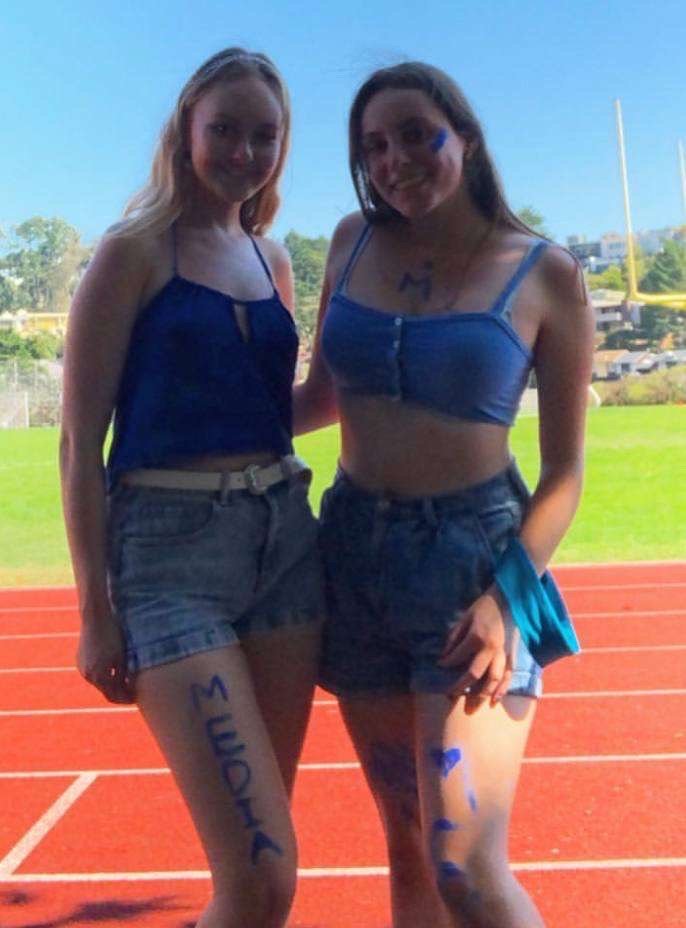 la femminuccia fuori casa ama mettersi in mostra 29