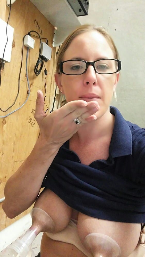 Wife’s Amateur Selfie Highlights Her Sultry Curves in Tease 7