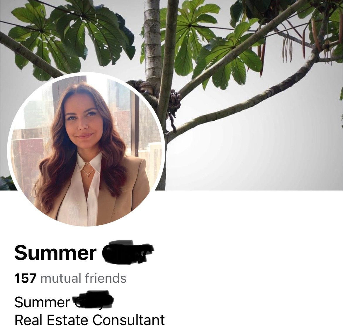 Summer ist eine professionelle Immobilienmaklerin, die natürlich ein blondes Schätzchen mit Honigtitten ist 1