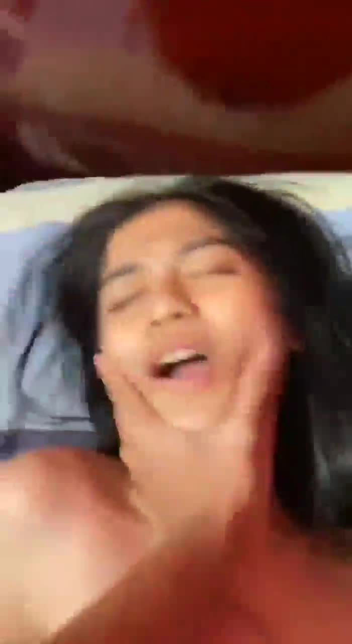 Singapur Oriental Malay Girlfriend Fucked & Slapped 5