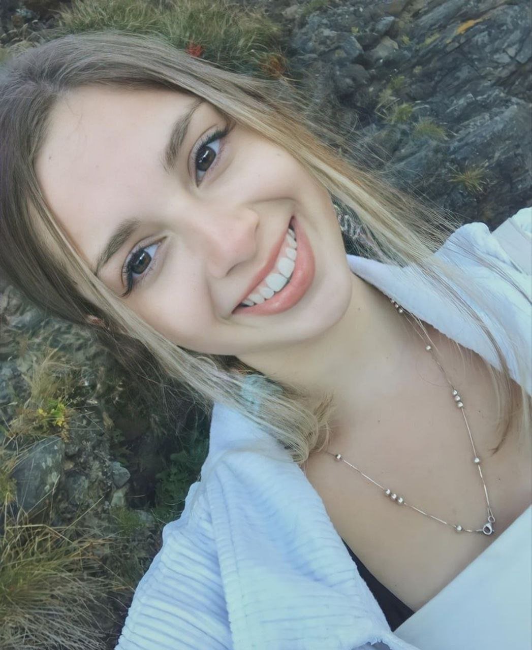 Heißes, leckeres Mädel 4