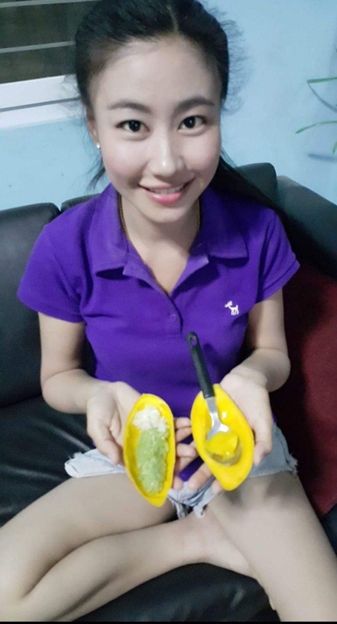 Asian Babe Teases with Food in Sultry Instagram Selfie Snap 1