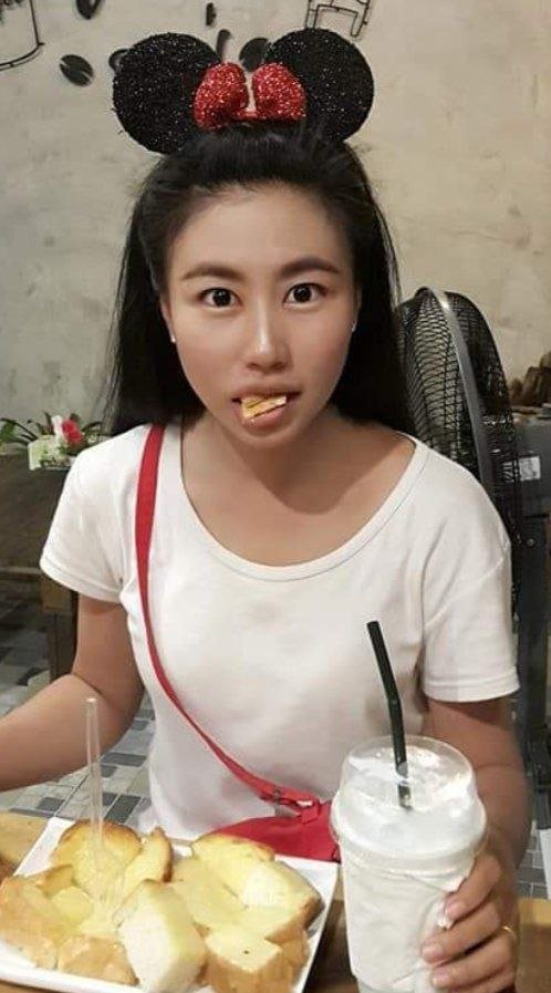 Asian Babe Teases with Food in Sultry Instagram Selfie Snap 5