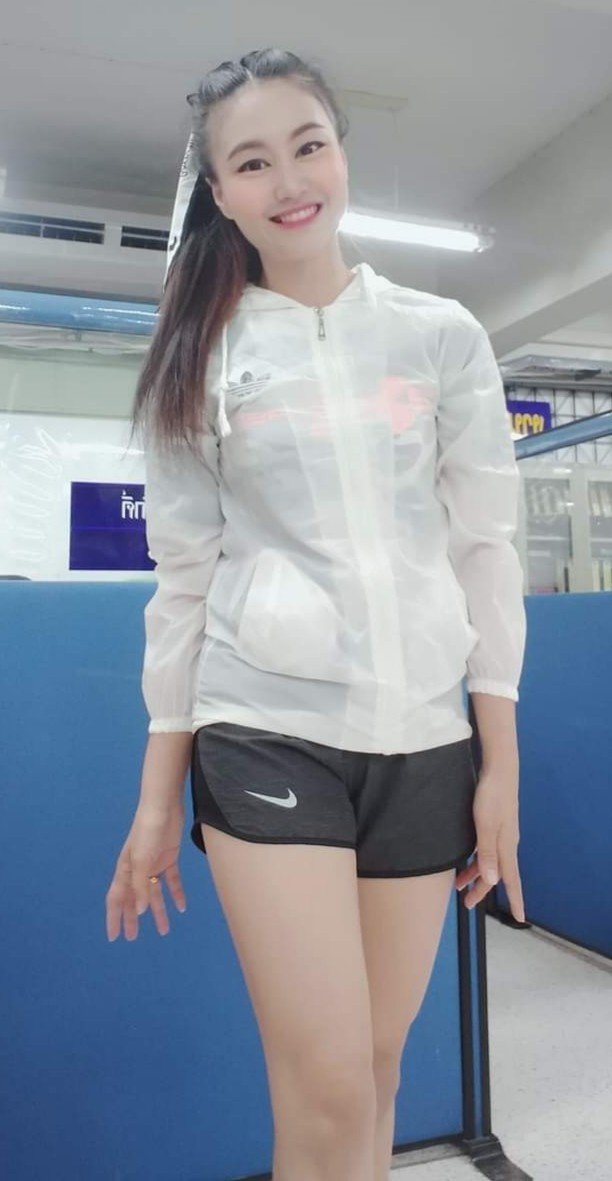 Asian Babe Teases with Food in Sultry Instagram Selfie Snap 29