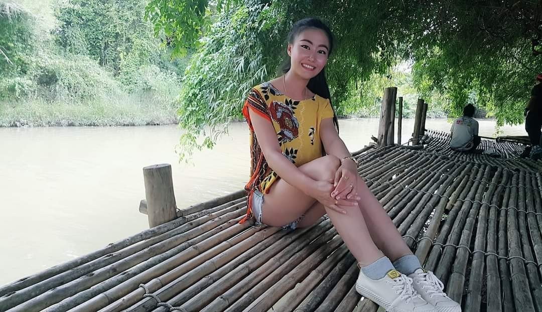 Asian Babe Teases with Food in Sultry Instagram Selfie Snap 42