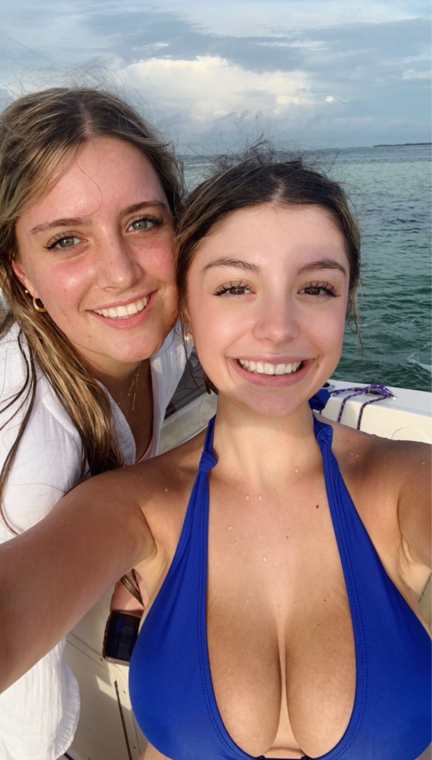 Breasty Bikini Girl’s Big Tits Exposed in Sultry Reveal 4