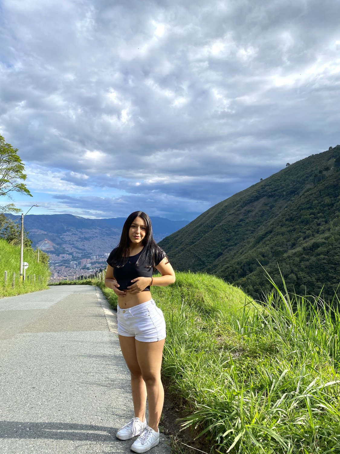 Latina Cosplay Babe Asks for One Word to Describe Pussy 1