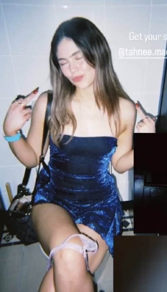 Avustralya'dan Lily nineteen açıkladı. Kik LastAynı şey için Almanca 11