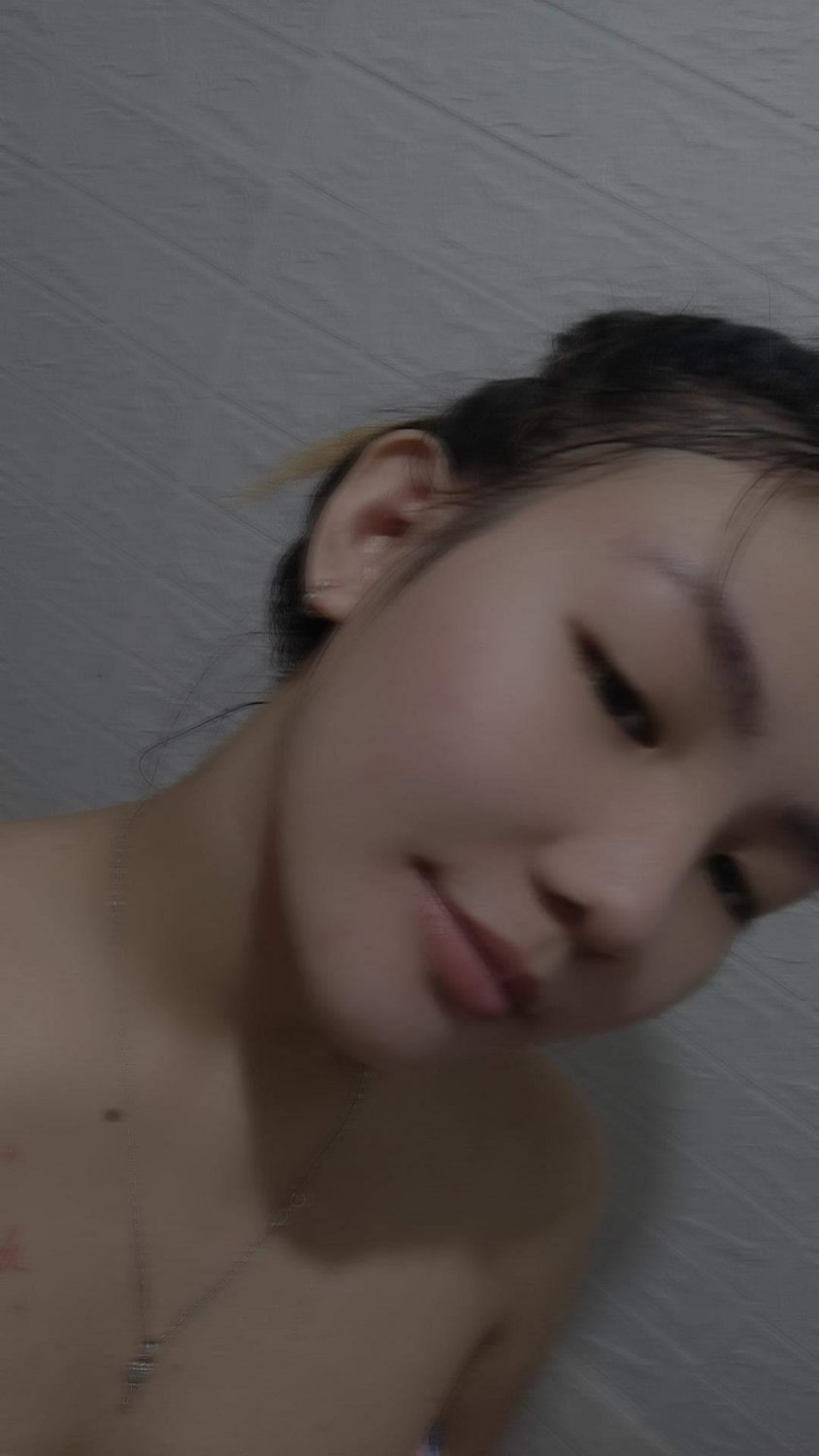 Pinay Hussy’s Slutty Ass Shines in Sultry Asian Fuck 19