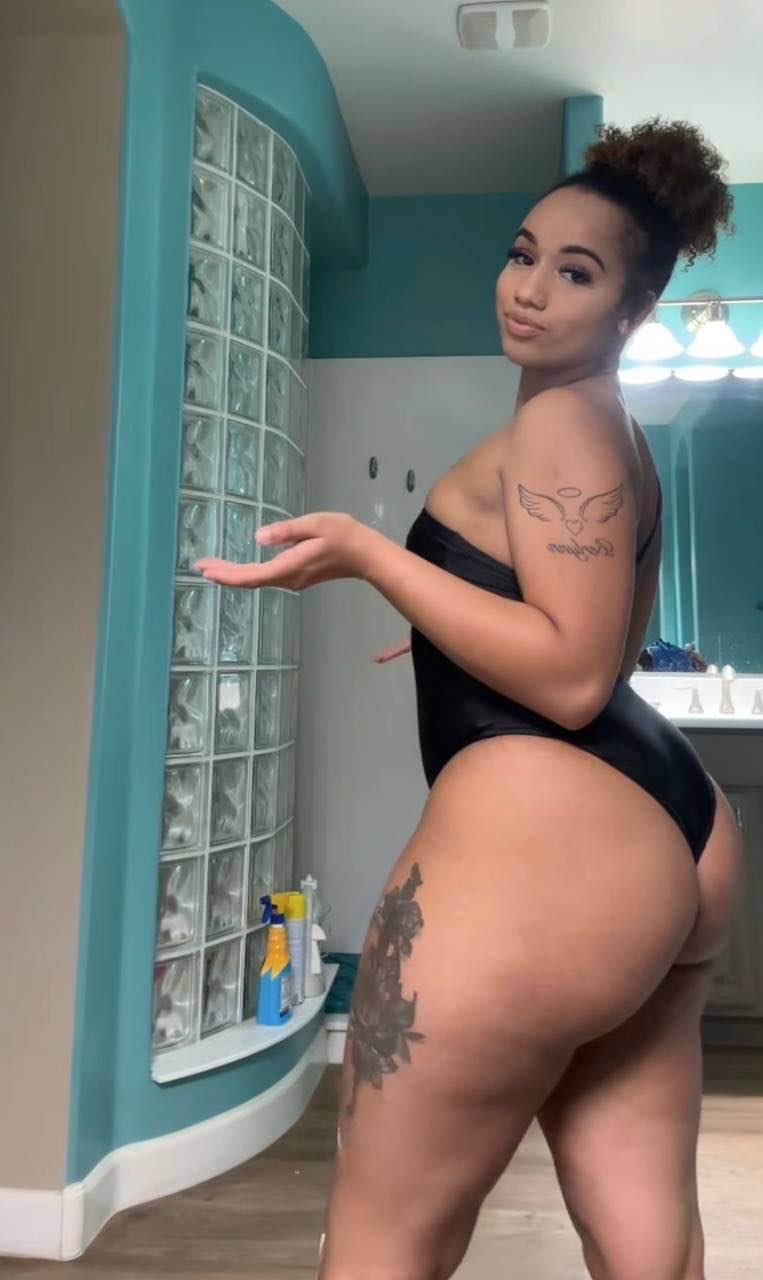 59-Year-Old Nissa’s Mature Curves Sizzle in Hard Fuck 2