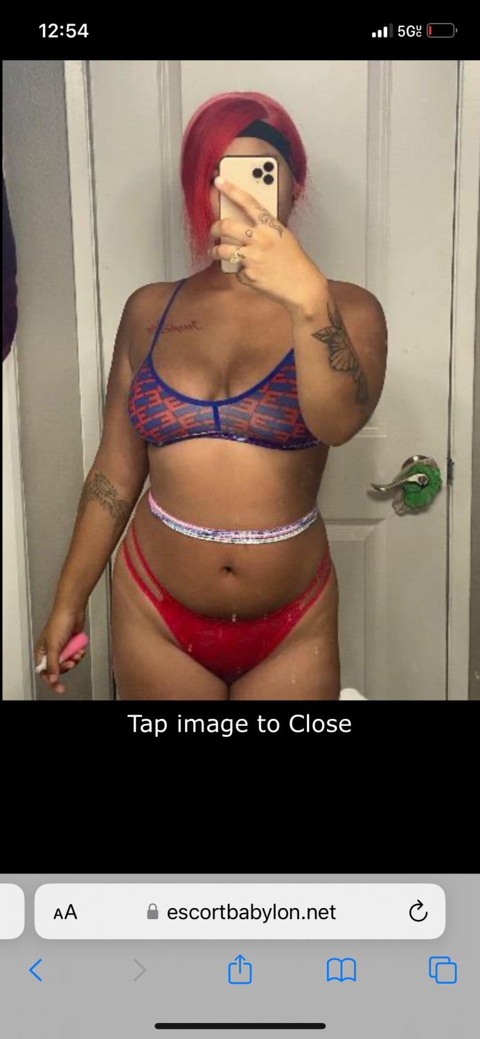 Lovelyxchey304 4