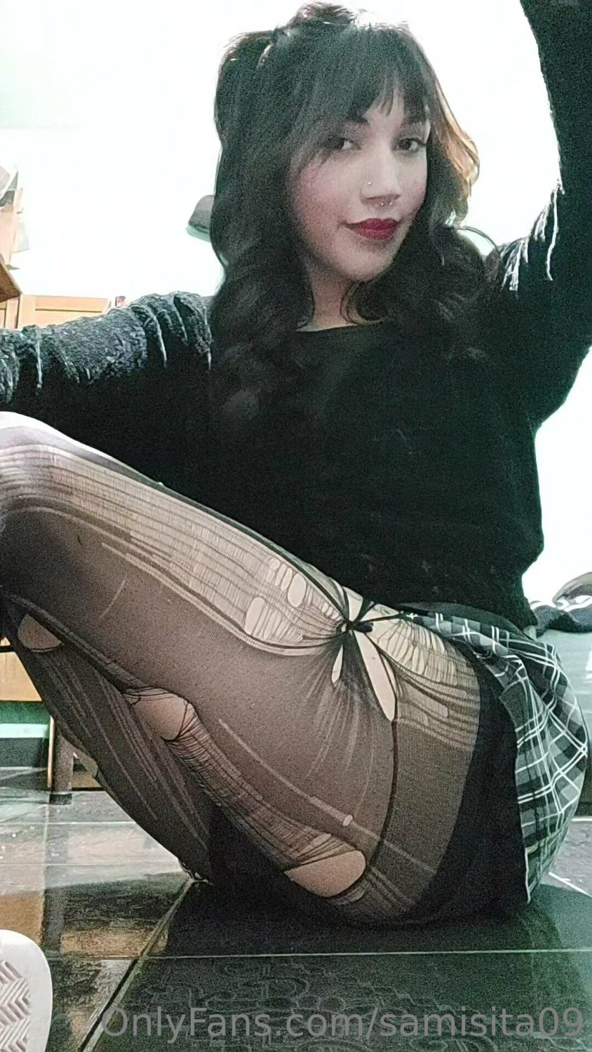 TS 224: Beautiful Shemale Teases 13