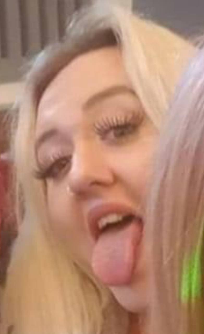 Perfect Deepthroat Hoe Rebecca Gets Pounded Rough 10