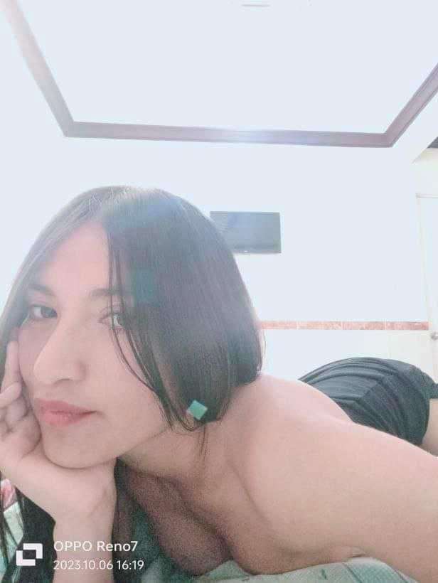 カッコールド、ノーティーガールフレンドのホットピックスをシェア 7