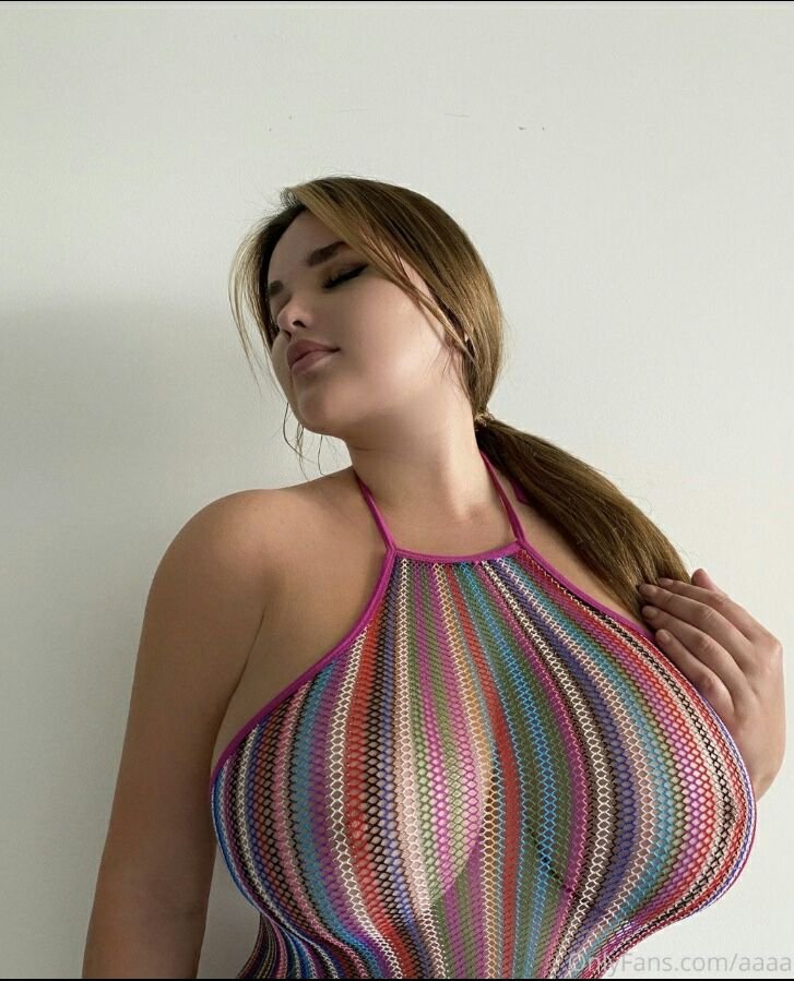 Anastasiia Kvitko’s Leaked Lingerie Tease You Can’t Resist 6