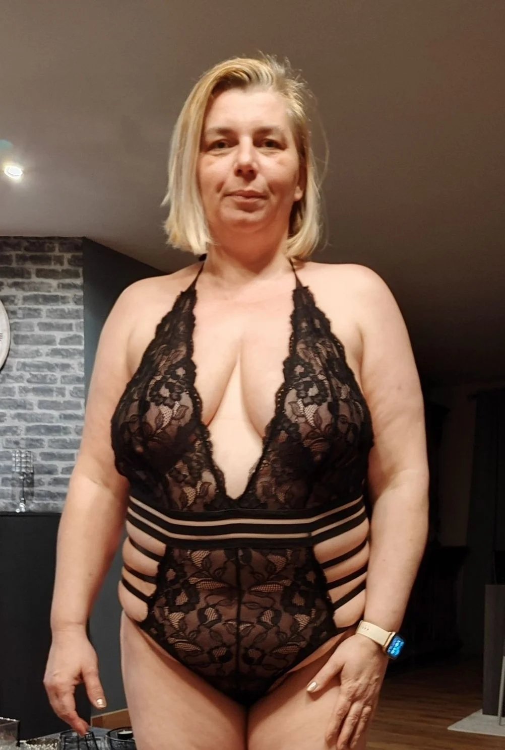 Jessie O. — Belgium’s Ultimate Submissive Cum and Piss Addict 25
