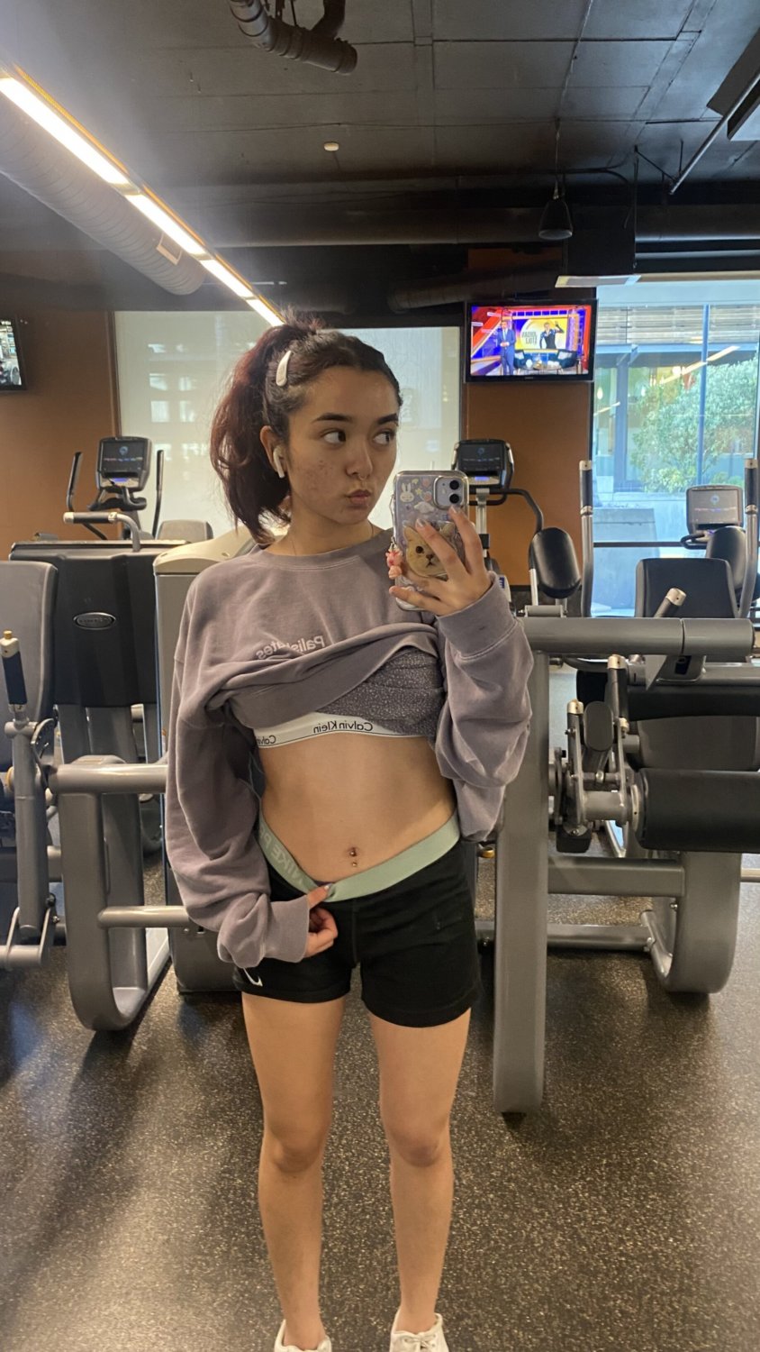 Sexy Gym Girl Bending, Stretching, And Tempting 3