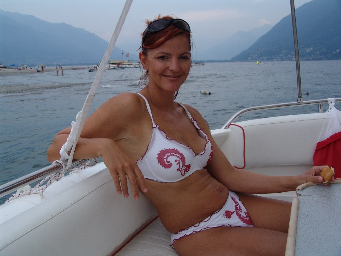 Super Sexy MILF Wanting Some Wild Naughty Action 35