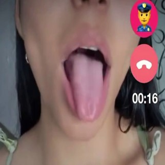 ✨Masturbate with Stranger Girlfriend on OmegleSluts ✨ 2