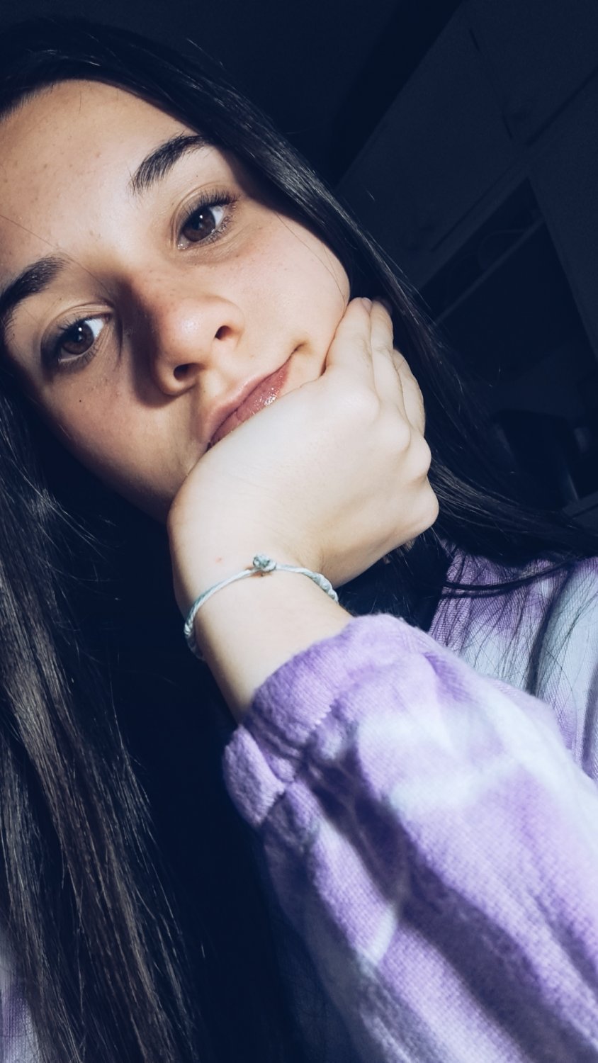 Petite Argentine Babe Showing Off Her Tight Bikini Body 6