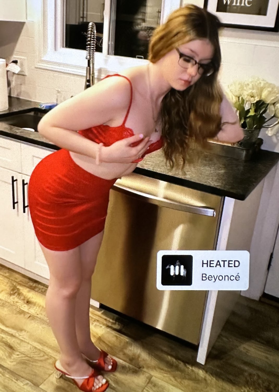 Fat-Ass Snow Bunny Begs For That Backdoor Action 8